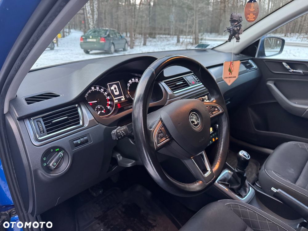 Skoda RAPID Spb 1.4 TDI DPF Style - 32