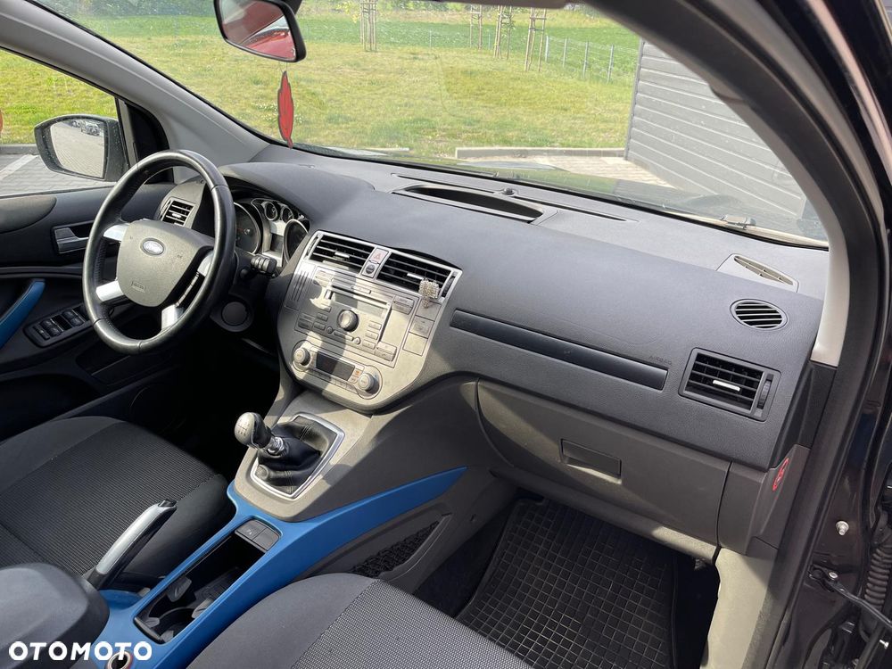 Ford Kuga - 15