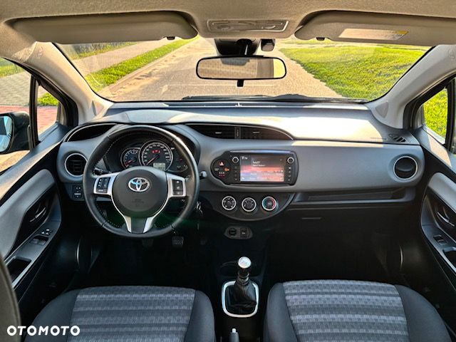Toyota Yaris 1.33 VVT-i Edition-S - 32