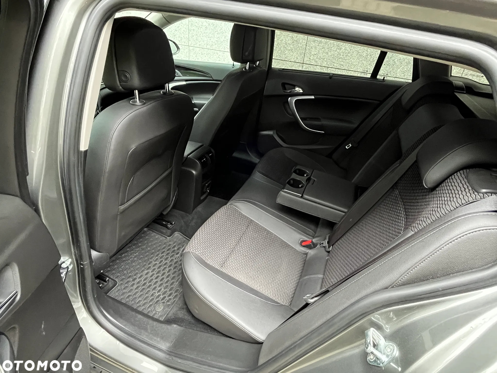 Opel Insignia 2.0 CDTI Cosmo - 10