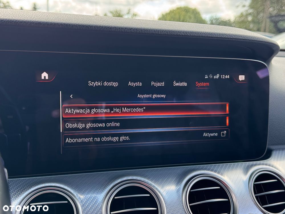 Mercedes-Benz Klasa E 200 9G-TRONIC Exclusive - 26