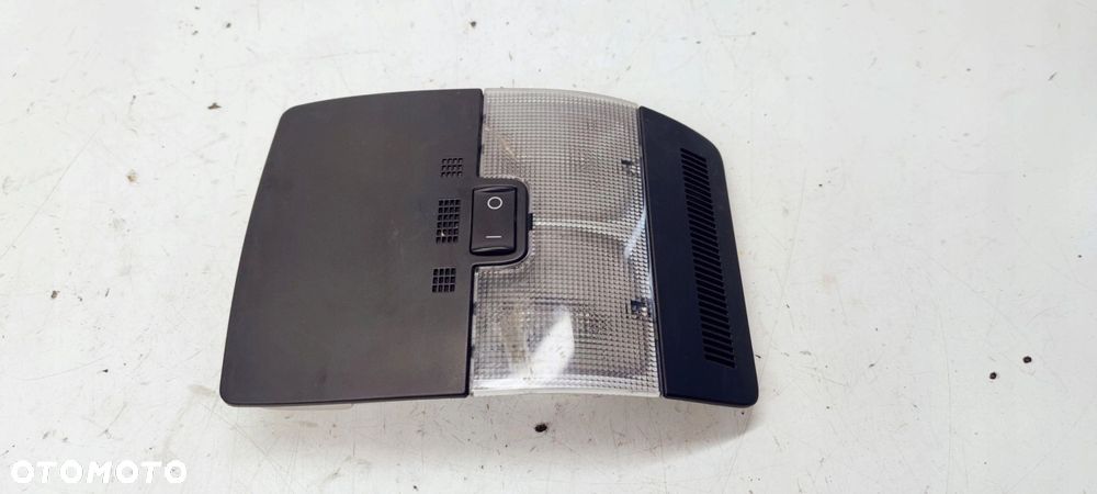 LAMPKA PODSUFITKI AUDI A3 8P S LINE 8P0947135D 6PS - 1