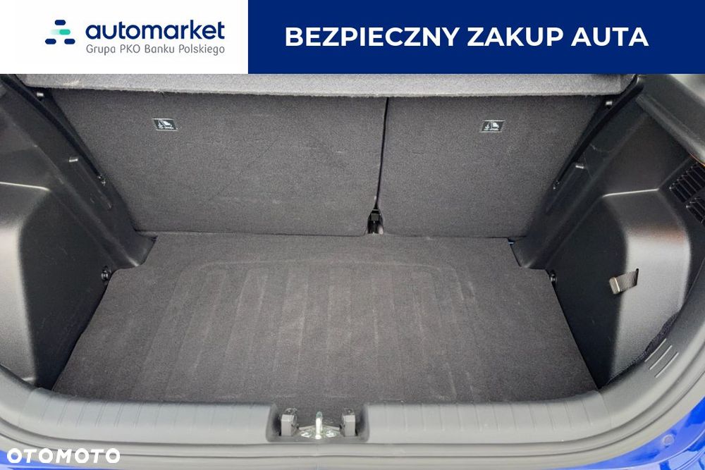Hyundai i20 1.2 Pure - 11