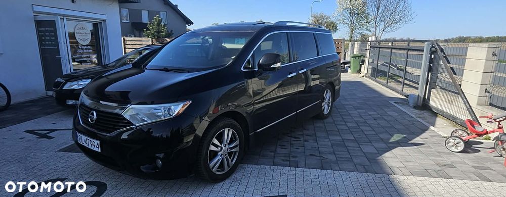 Nissan Quest - 2