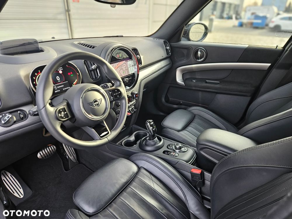 MINI John Cooper Works ALL4 sport - 22