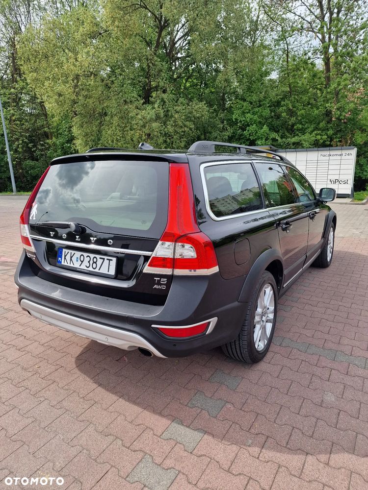 Volvo XC 70 T5 AWD Dynamic Summum - 4
