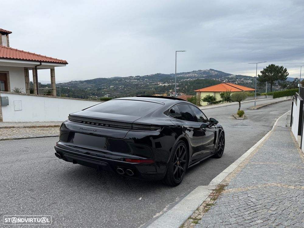 Porsche Panamera - 3