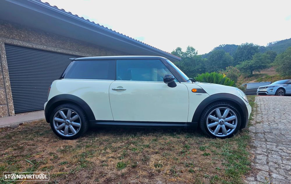 MINI 3 Portas Cooper D - 4