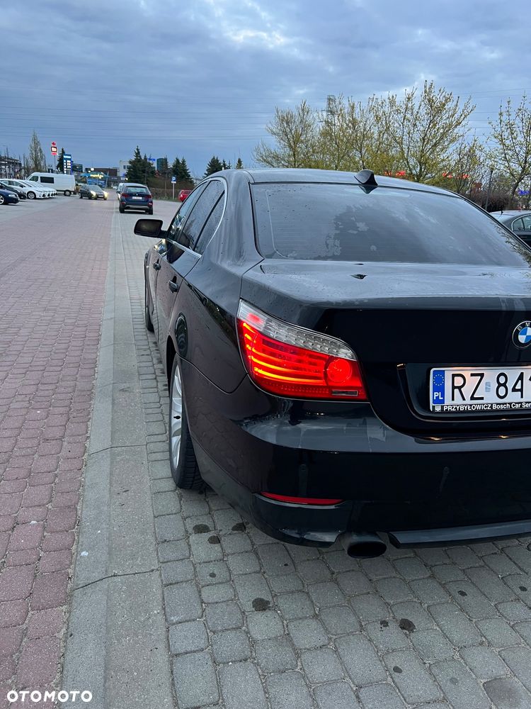 BMW Seria 5 520d - 10