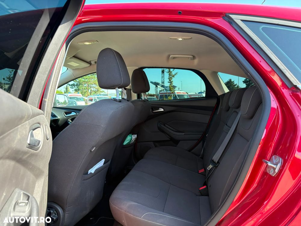 Ford Focus - 7
