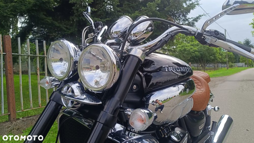Triumph Rocket - 18