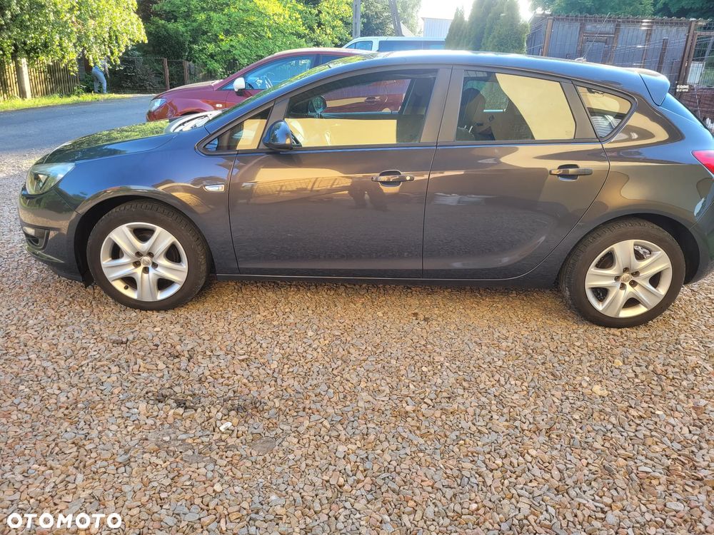 Opel Astra 1.4 Turbo - 14