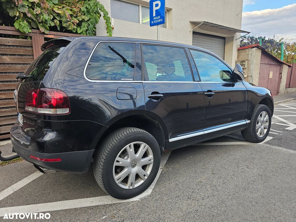 Volkswagen Touareg - 2