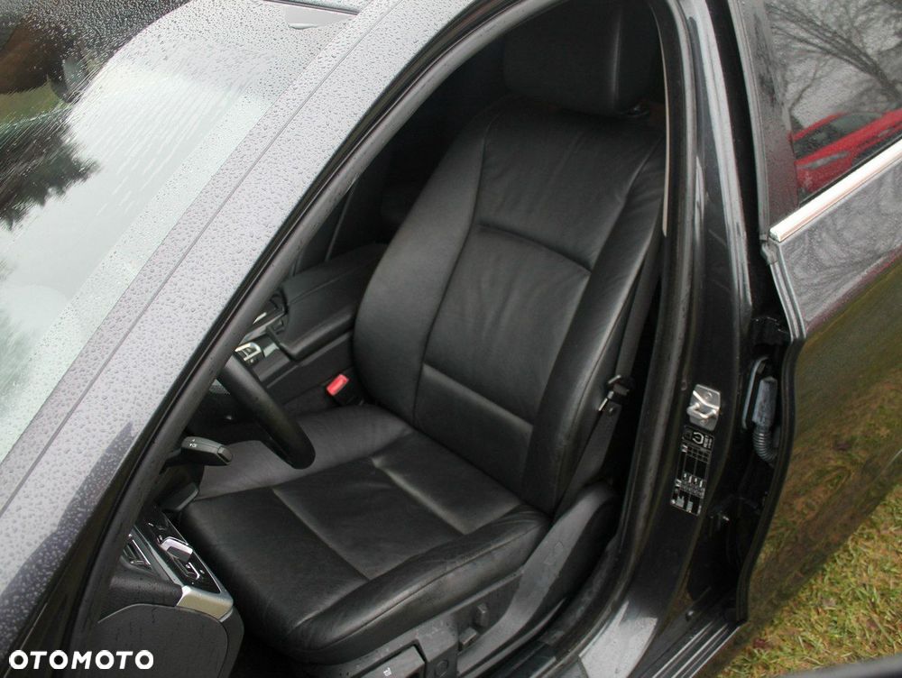 BMW Seria 5 - 26
