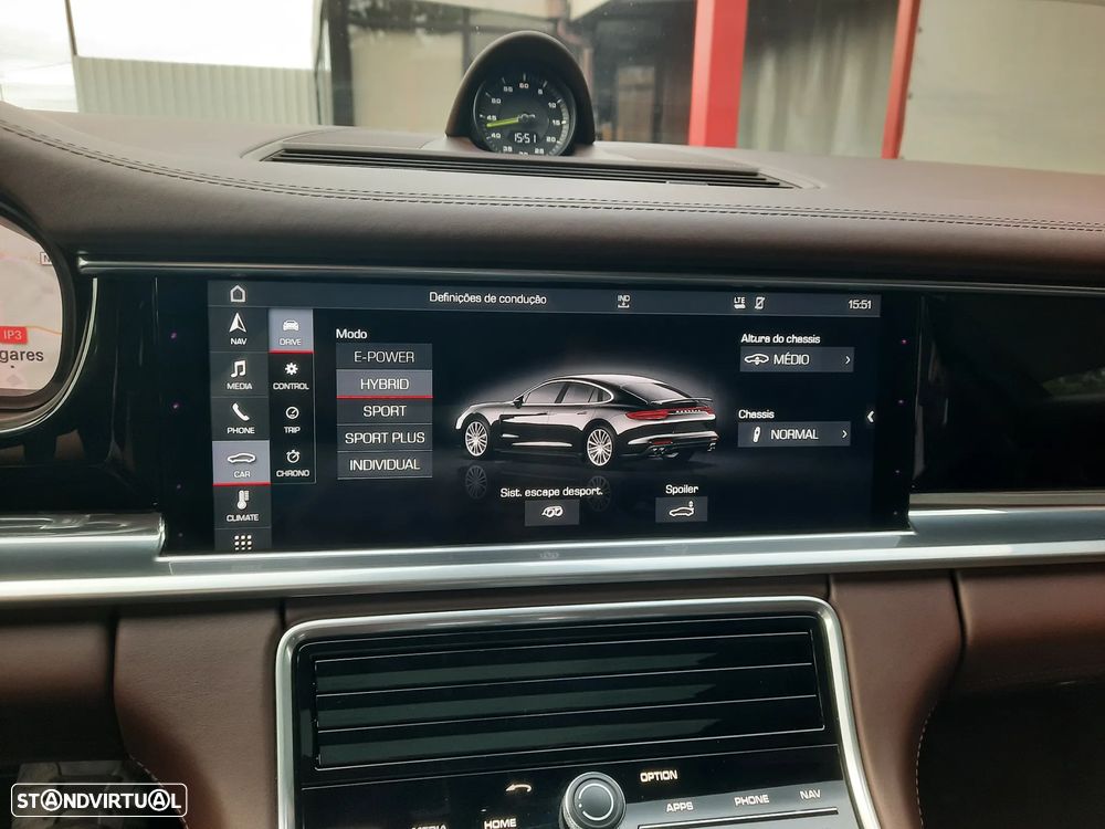 Porsche Panamera 4 E-Hybrid - 59