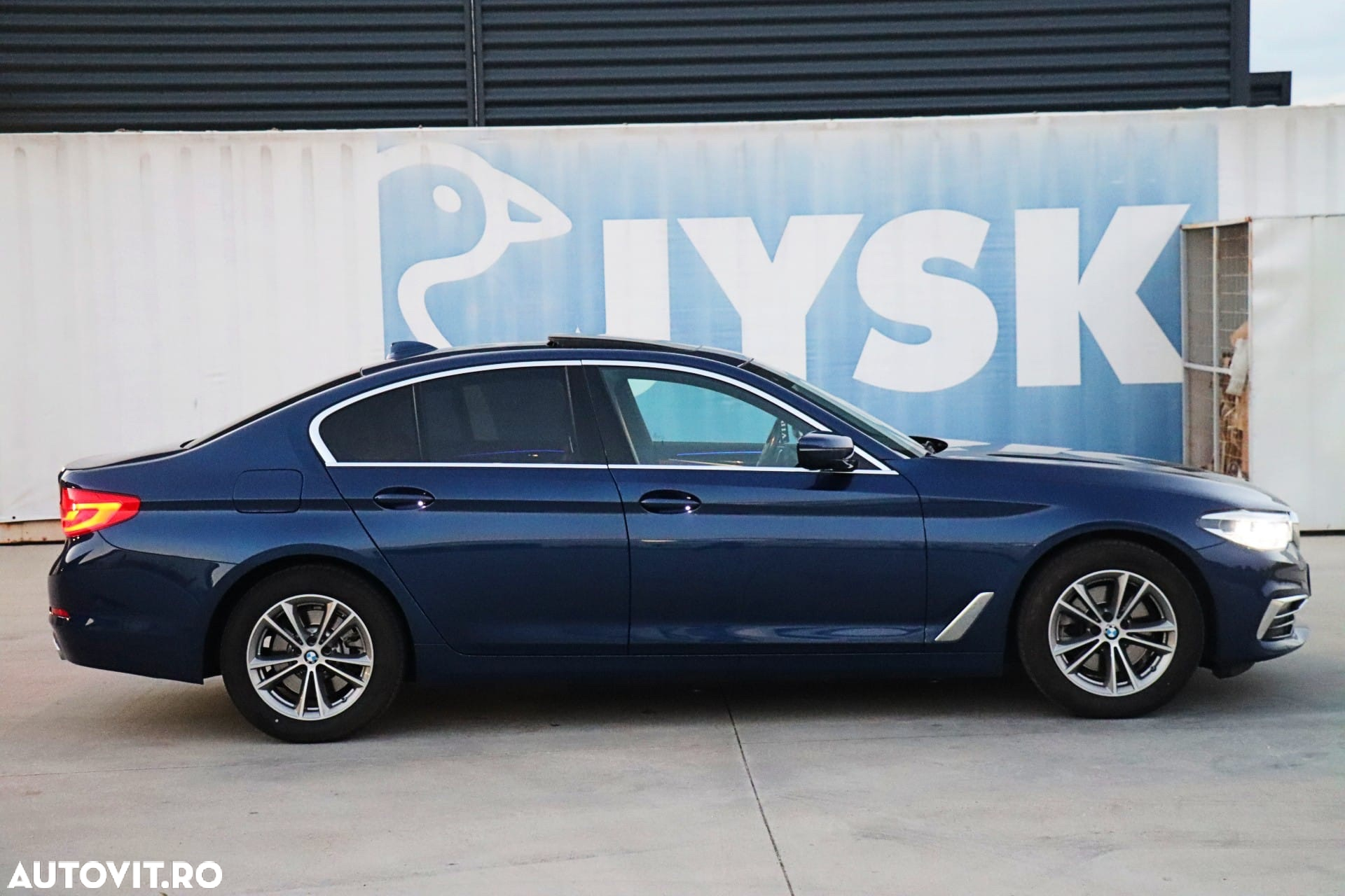 BMW Seria 5 520d Aut. - 15