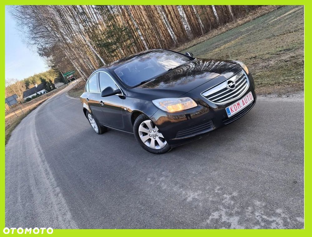 Opel Insignia - 1