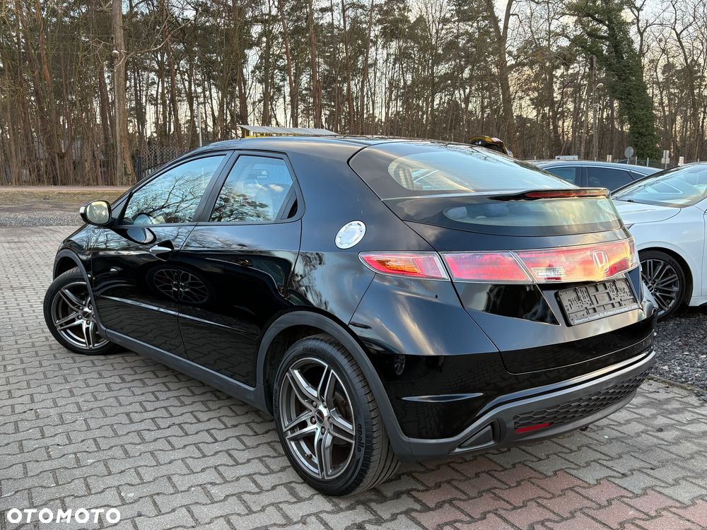 Honda Civic 1.4 Comfort - 4