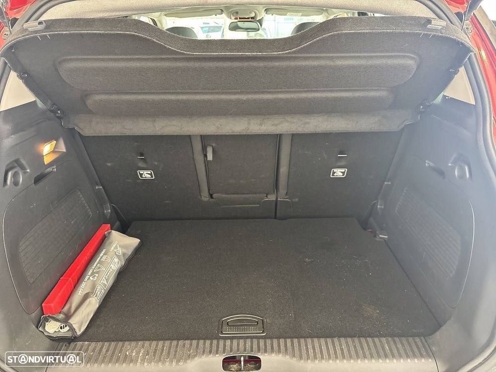 Citroën C3 Aircross 1.2 PureTech Shine Pack EAT6 - 6