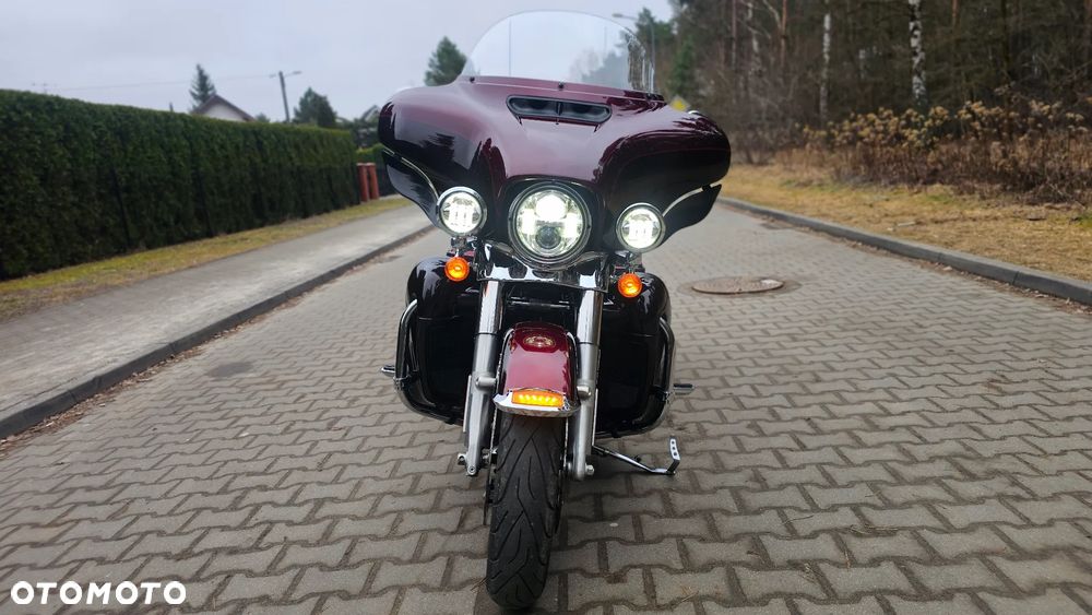 Harley-Davidson FLHTCU Ultra - 6