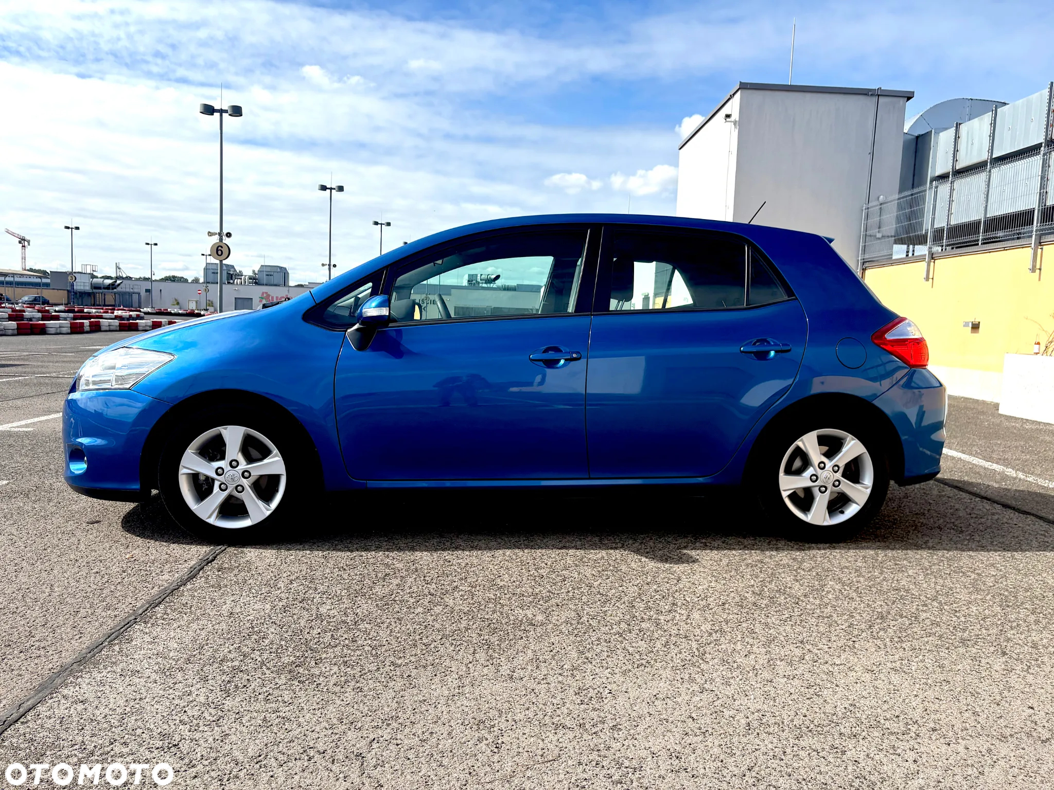 Toyota Auris 1.6 Classic Plus - 4