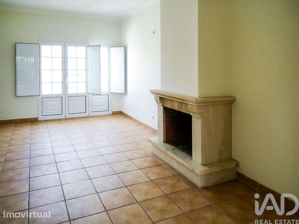 Casa / Villa T3 em Poceirão e Marateca de 280,00 m2 - Grande imagem: 4/19