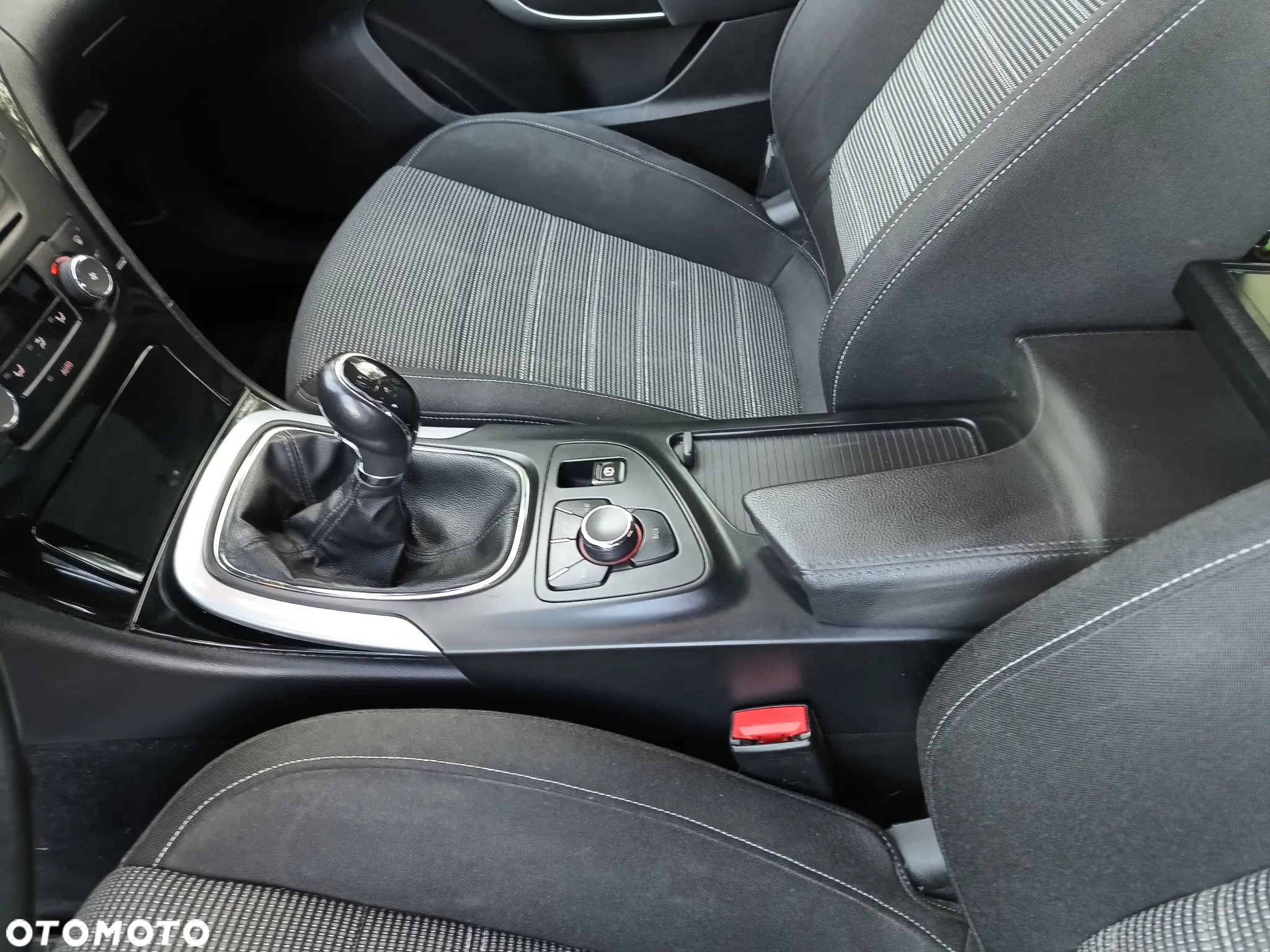 Opel Insignia 2.0 CDTI Sport - 14