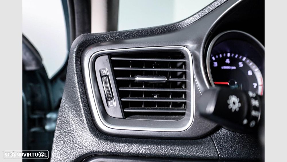 Kia XCeed 1.0 T-GDI Drive - 8