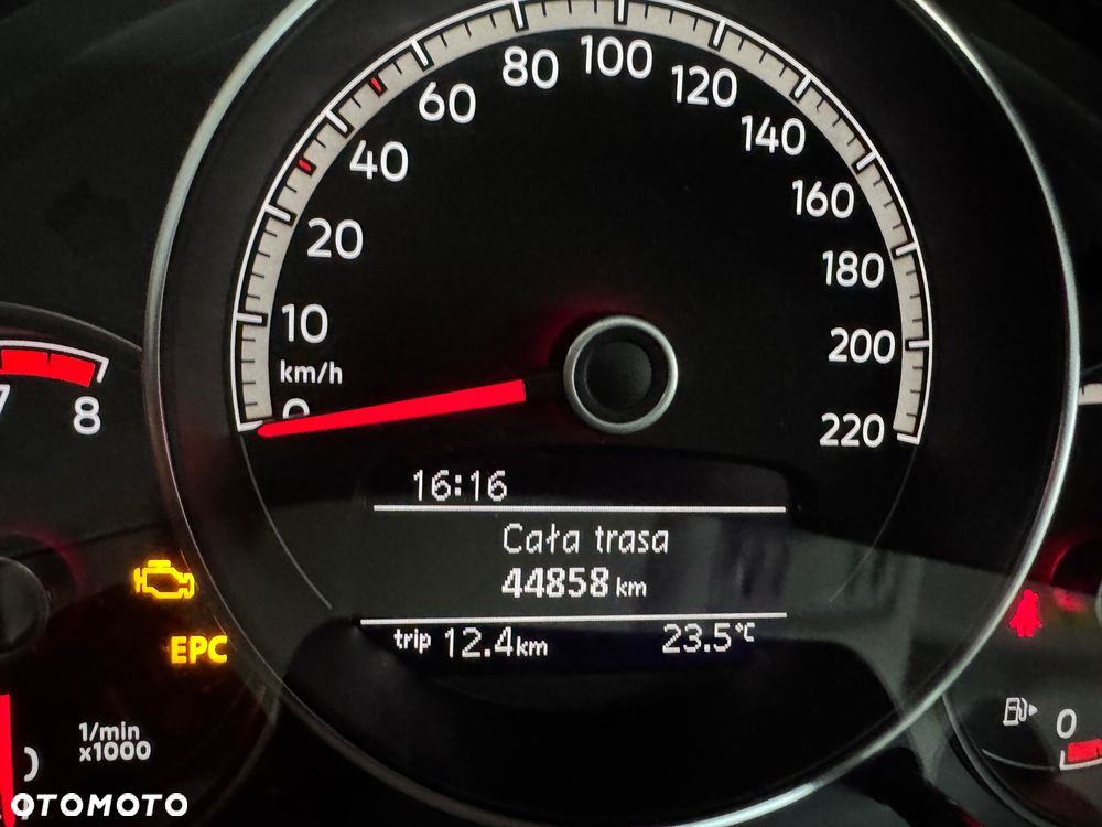 Volkswagen up! 1.0 White Style - 8