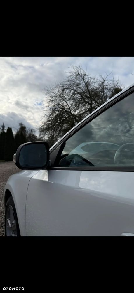 Volvo V40 D3 Momentum - 6