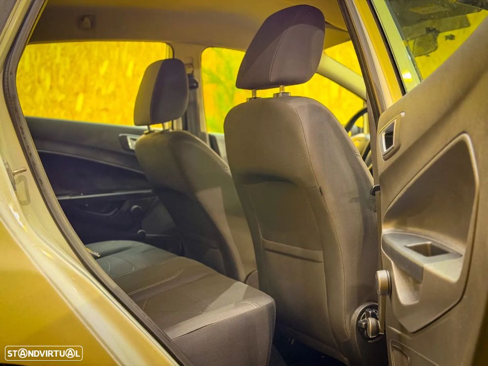 Ford Fiesta 1.5 TDCi Trend - 11