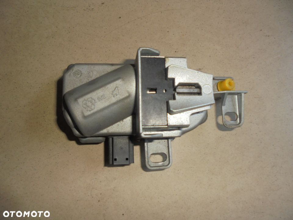 BLOKADĘ KIEROWNICY 30776153 VOLVO S40 V50 C30 30776153 - 3