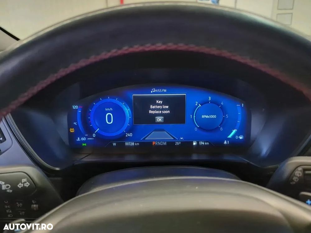 Ford Kuga 2.0 EcoBlue A8 AWD ST Line - 4