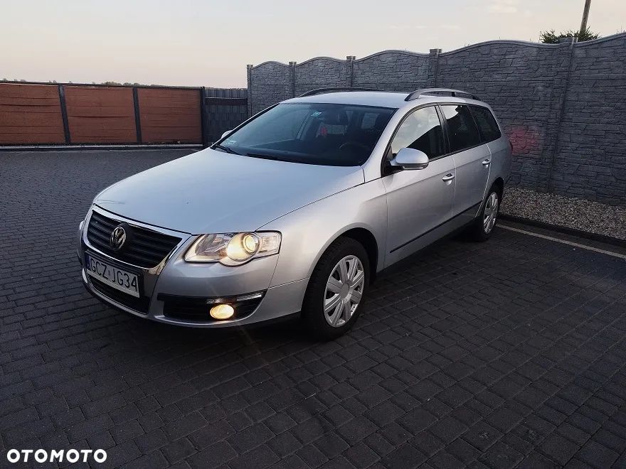 Volkswagen Passat 1.9 TDI Comfortline - 3