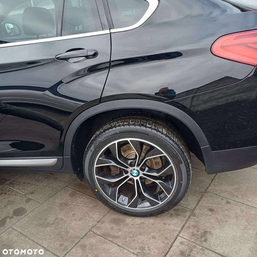 BMW X4 xDrive20d xLine - 9