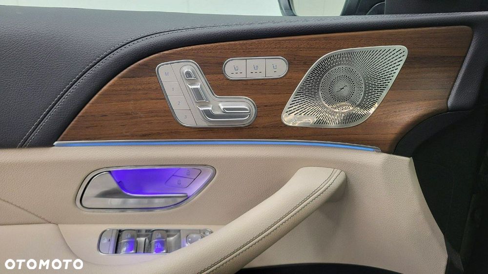 Mercedes-Benz GLE - 12