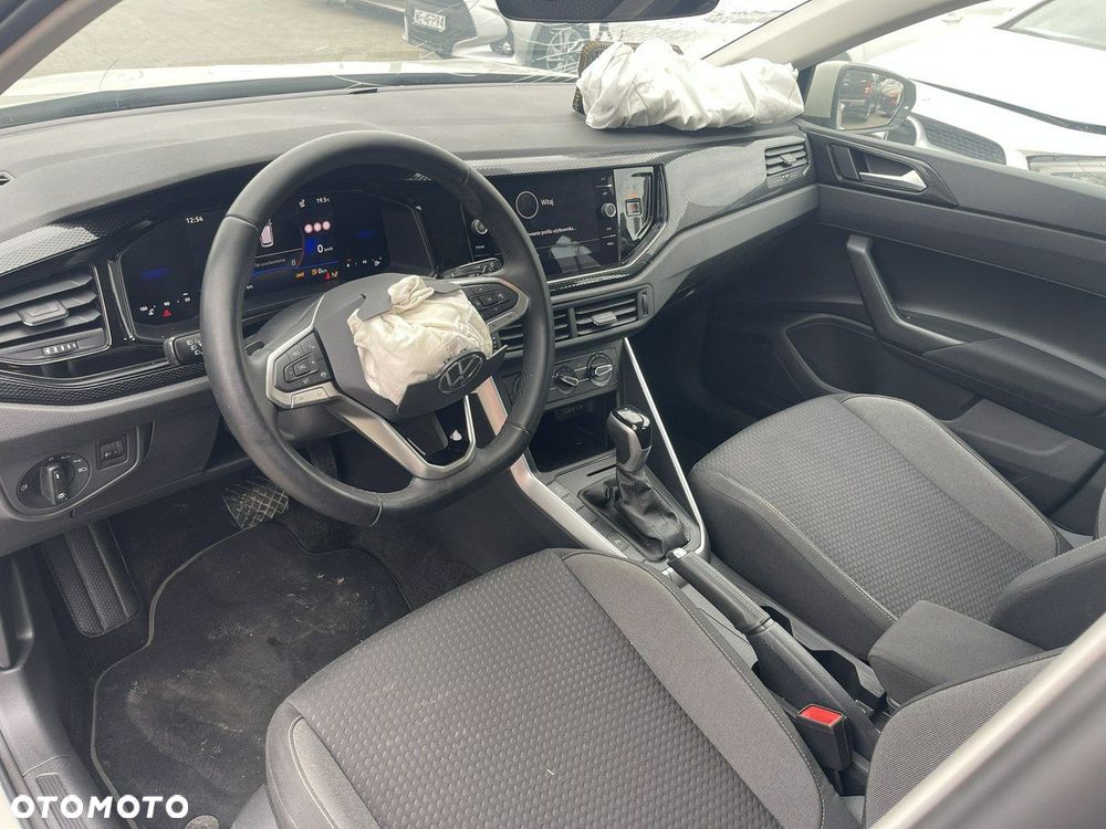 Volkswagen Polo - 6