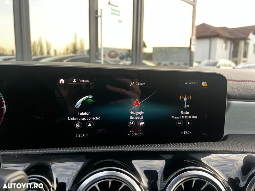 Mercedes-Benz CLA - 21