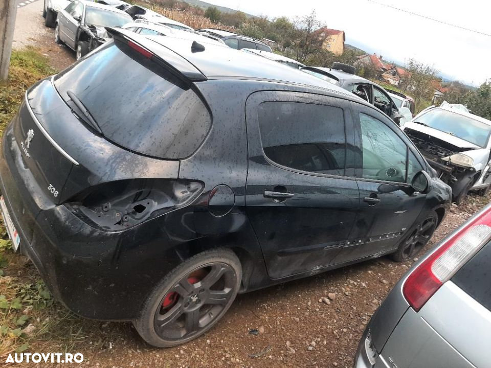 dezmembrez peugeot 308 .1.6l benzina 2012 - 5