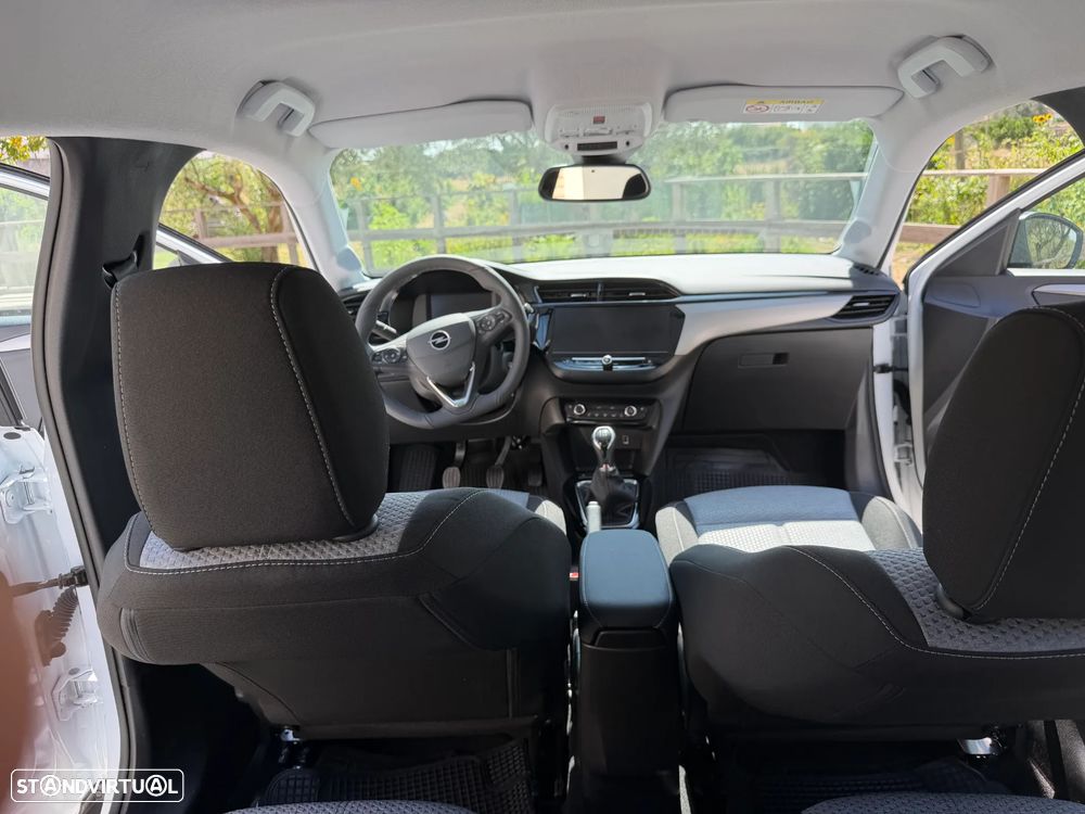 Opel Corsa 1.2 Edition — fotografia 10