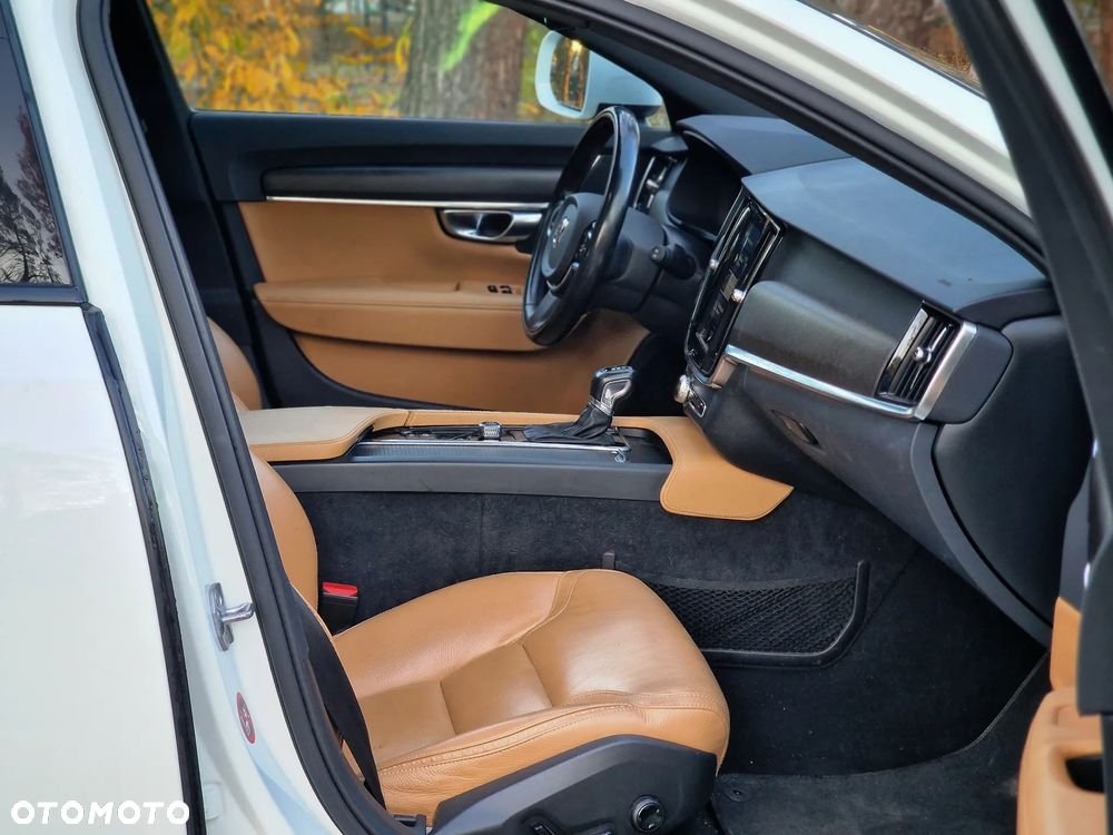 Volvo V90 T5 Momentum - 11