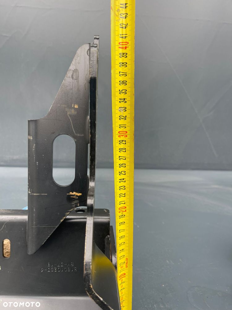 Mocowanie slupka i ściany przedniej z szyną dachową KRONE - 6