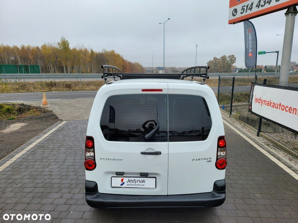 Peugeot Partner - 11
