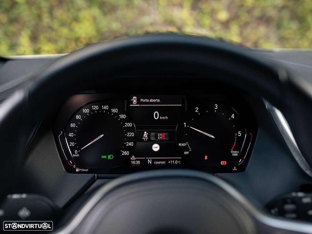 BMW 116 d Pack Desportivo M - 39