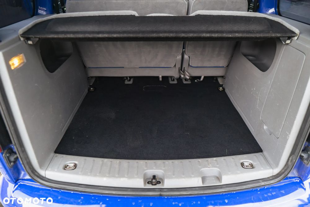Volkswagen Caddy 1.6 Life (5-Si.) - 25