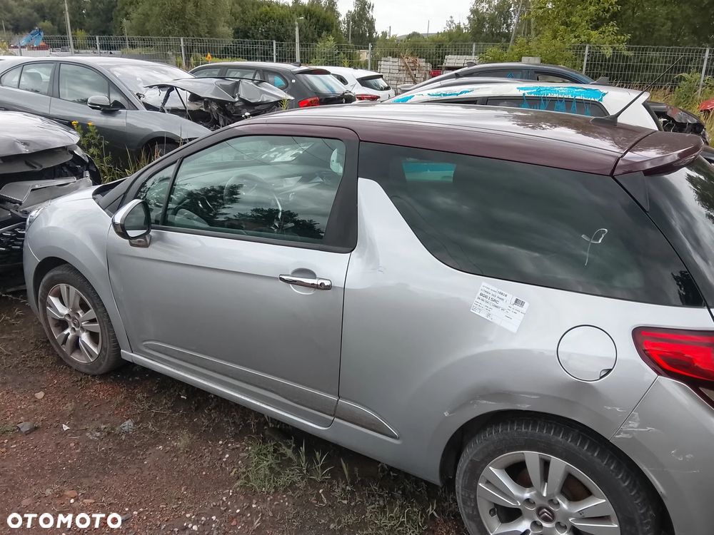 Citroen Ds3 2011 photo 2