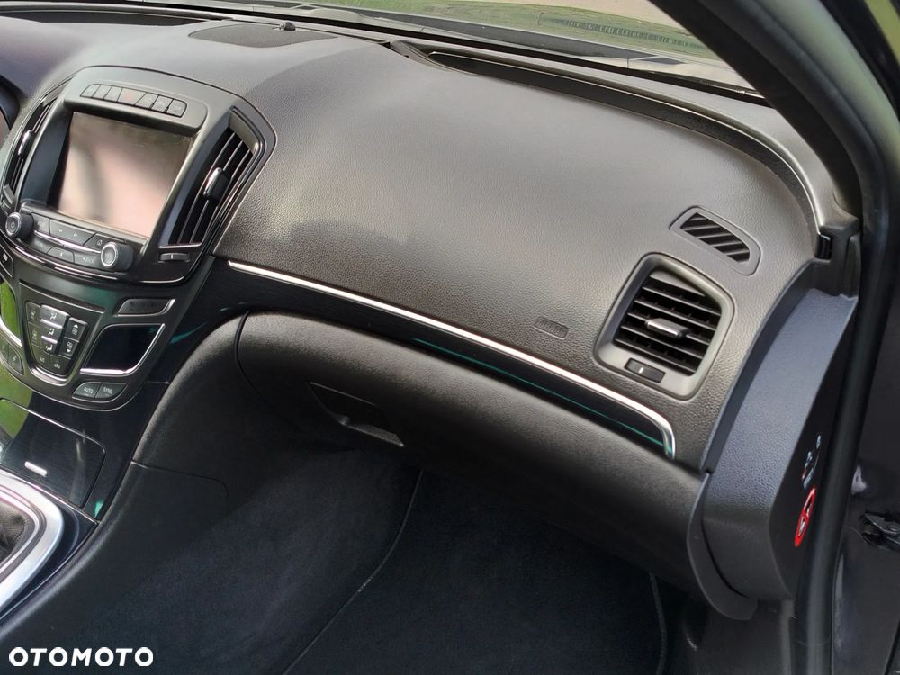 Opel Insignia 2.0 CDTI 4x4 ecoFLEX Start/Stop Business Innovation - 18