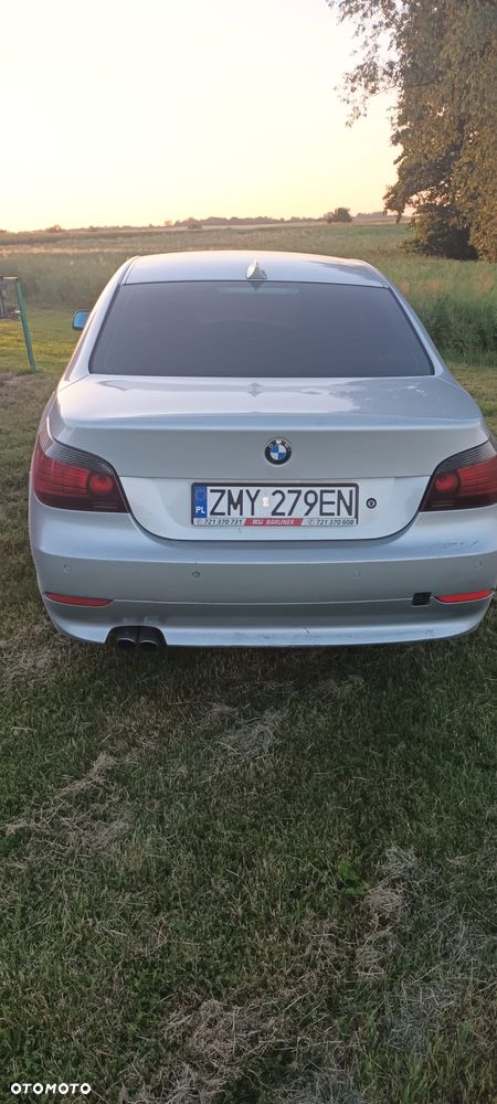 BMW Seria 5 520i - 6