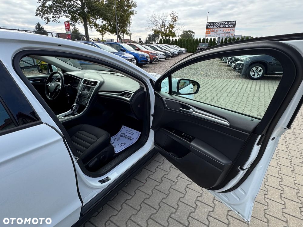 Ford Mondeo 2.0 TDCi Ambiente PowerShift - 31
