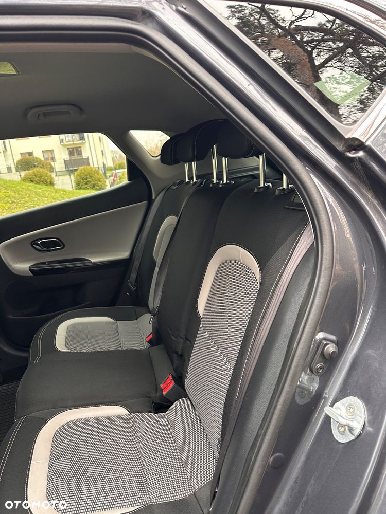 Kia Ceed - 13
